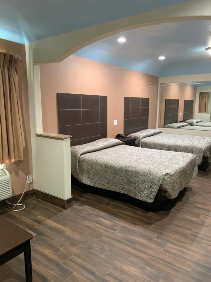 Queen Room with Two Queen Beds