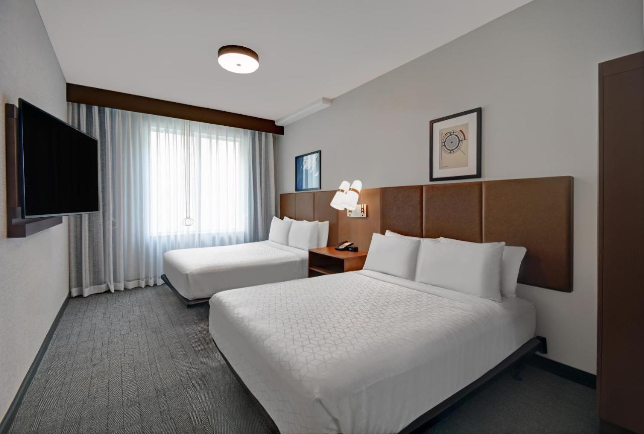 Standard Room with Two Queen Beds