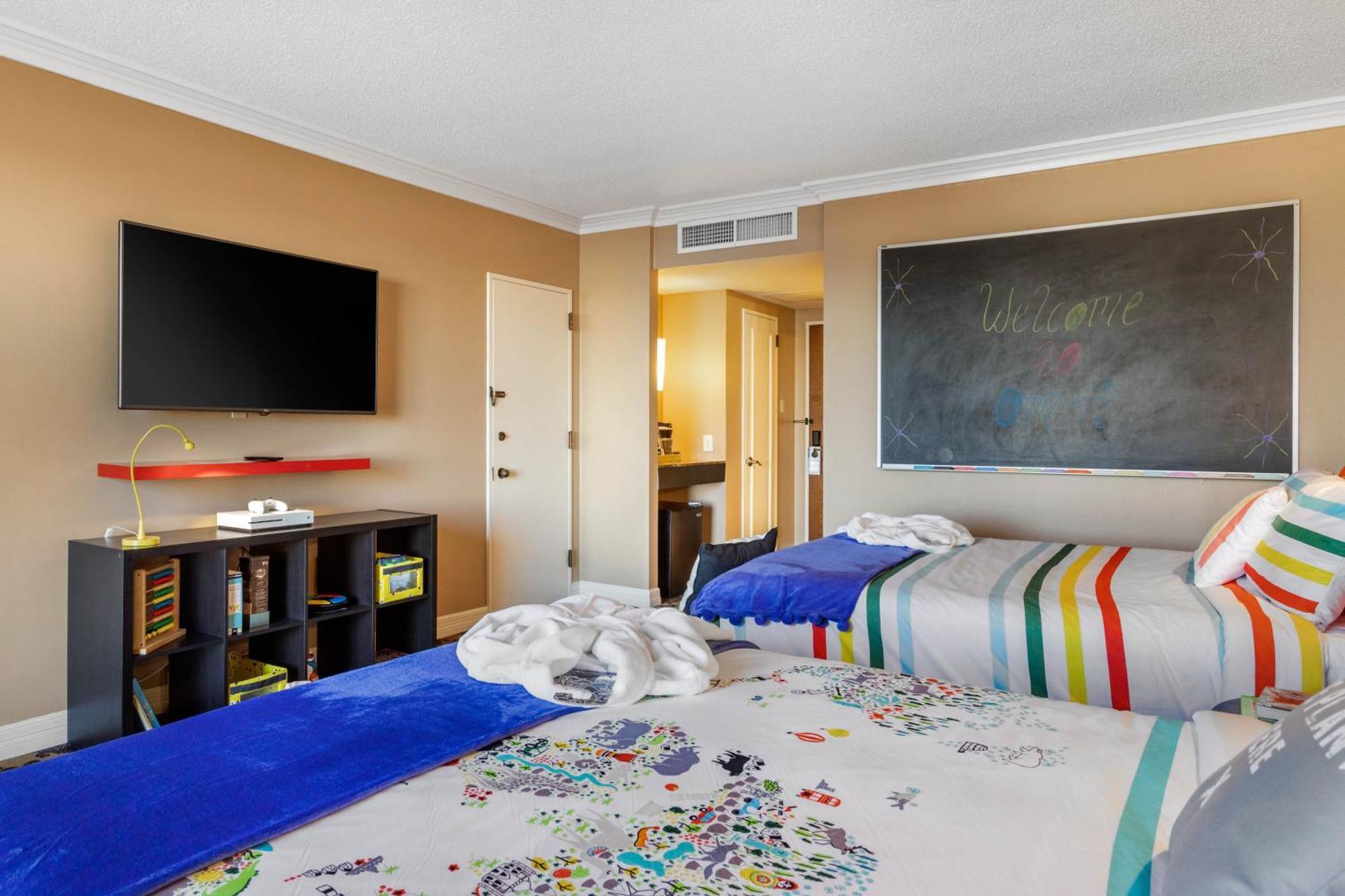 Kids Sensory Suite Child Room 2 Queen Beds Component,1278819085:JPEG