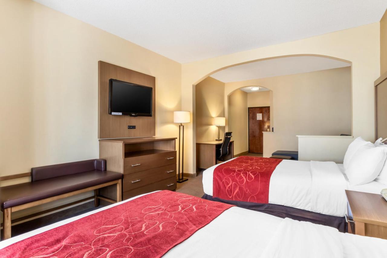 Suite with Two Double Beds - Accessible/Non-Smoking,1498528828:JPEG