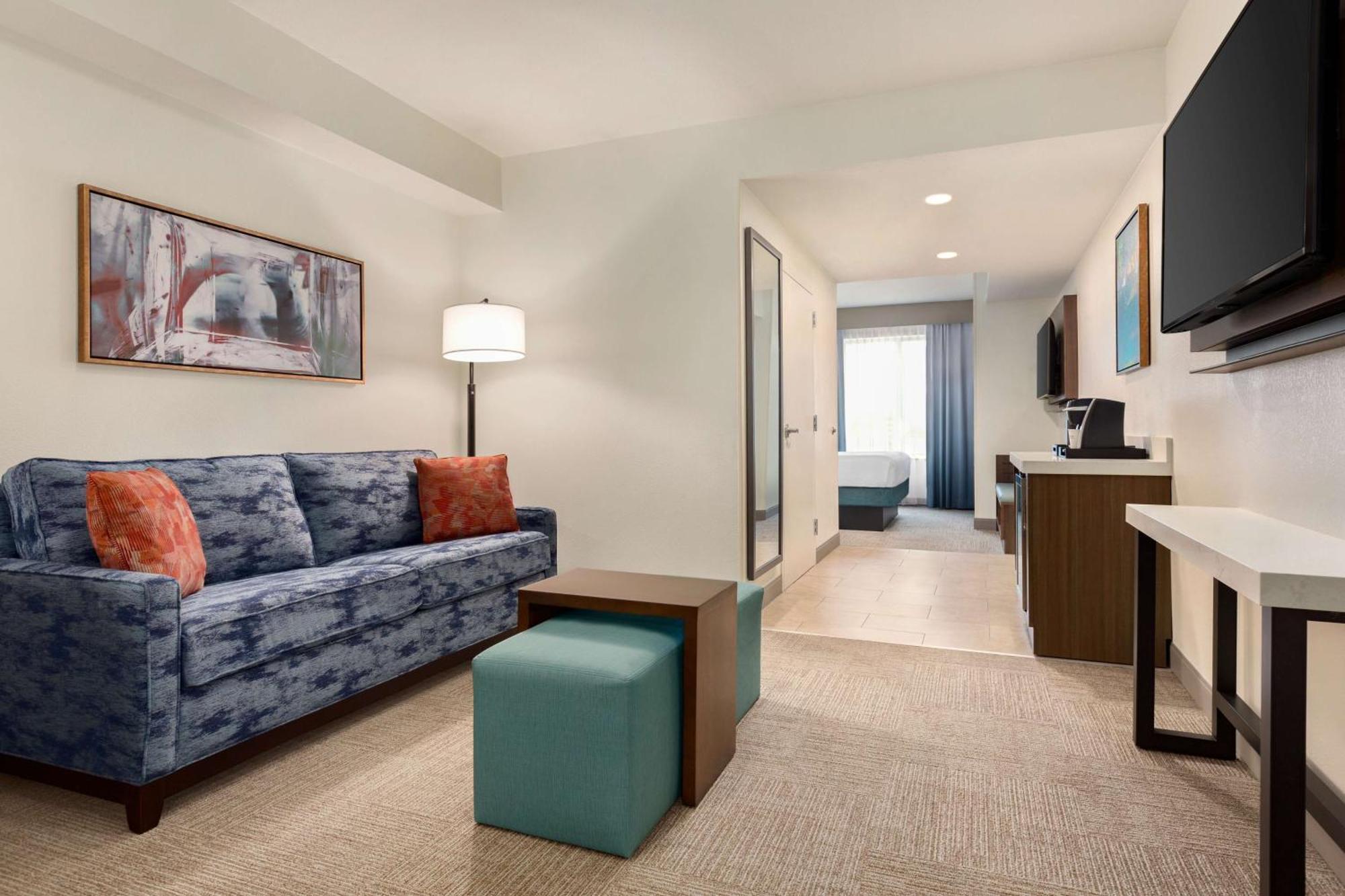 One-Bedroom King Suite,1547495431:JPEG