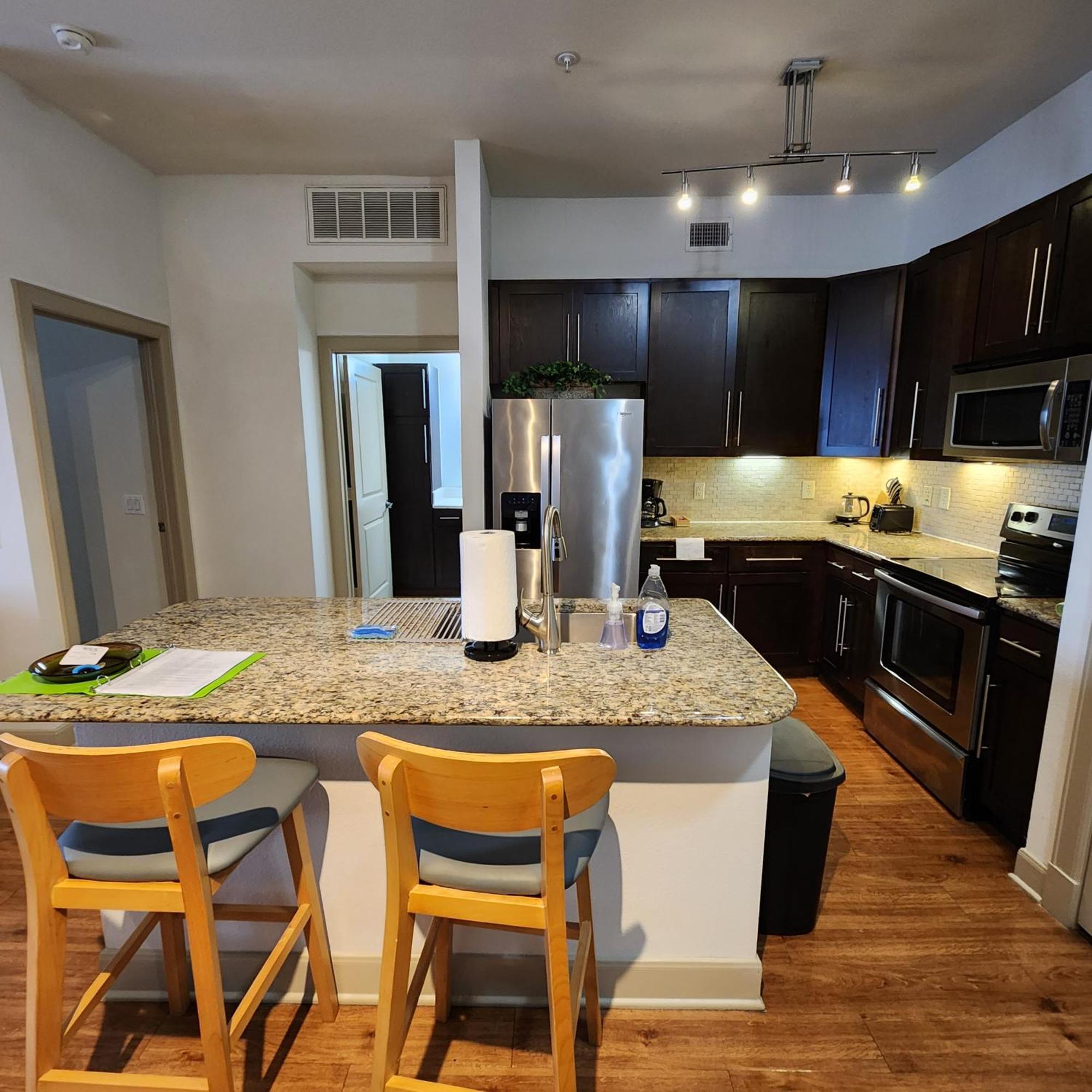 Apartment with Balcony,895003219:JPEG