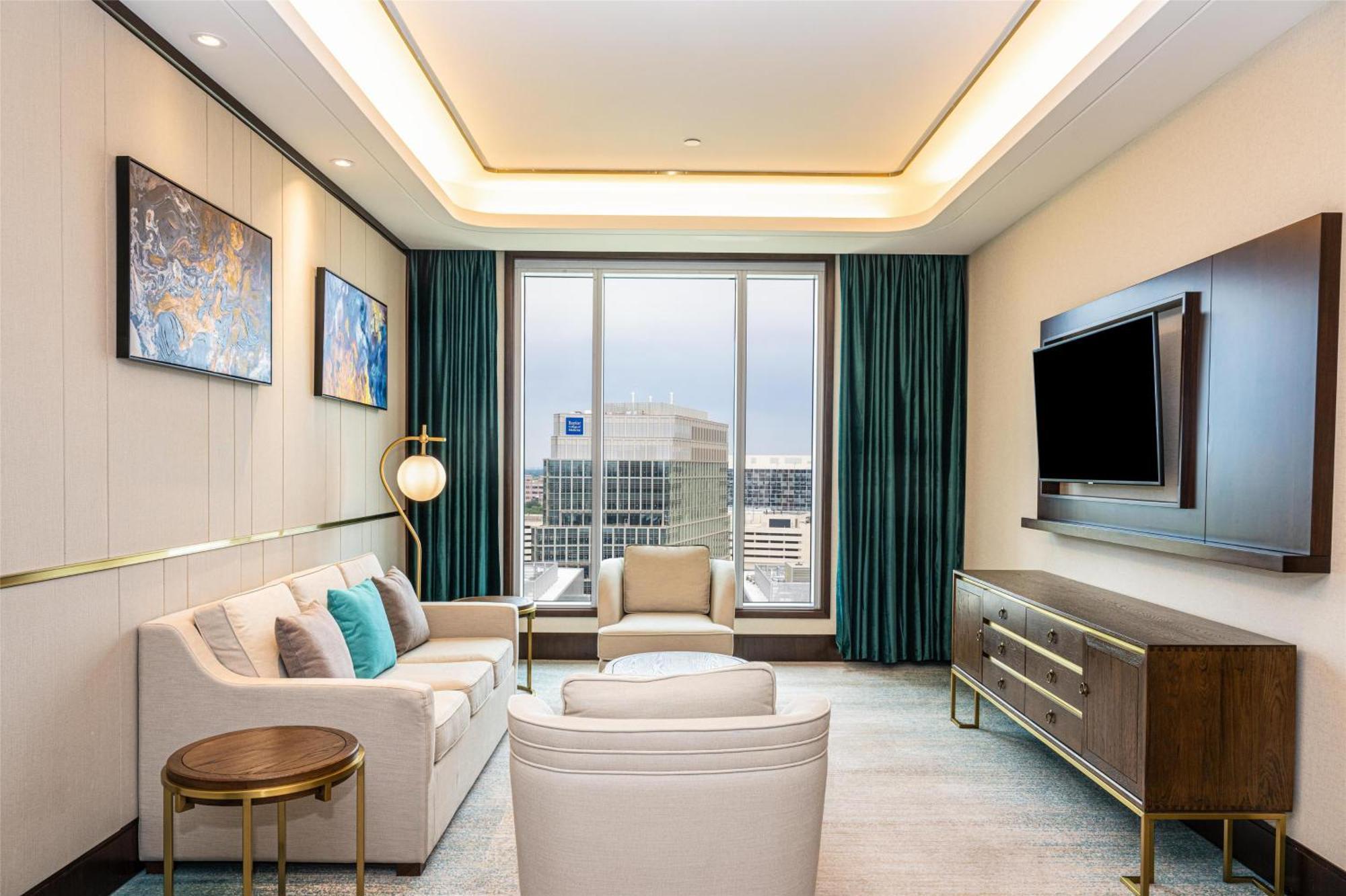 Celestial One-Bedroom King Suite