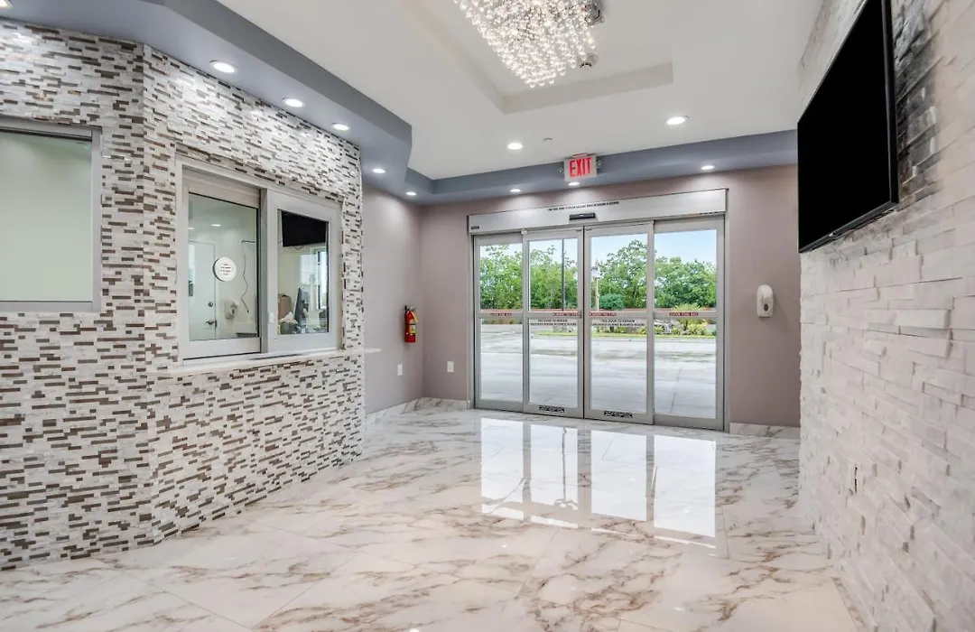 Americas Best Value Inn & Suites Houston At Hwy 6-1