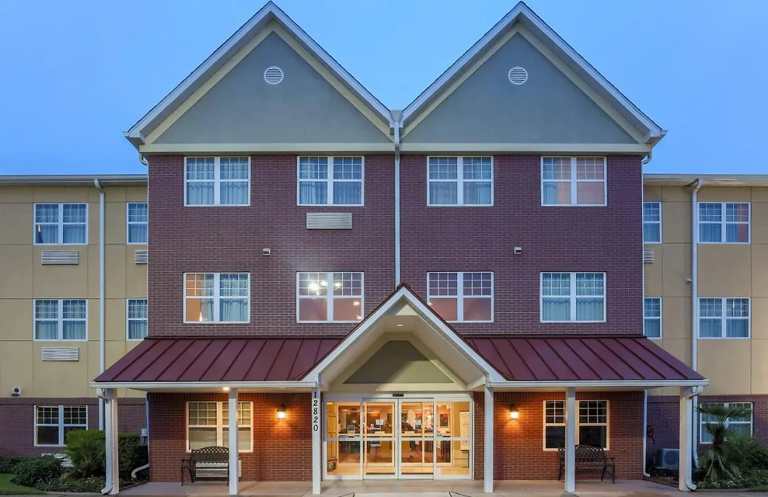 Sonesta Simply Suites Houston Brookhollow-1