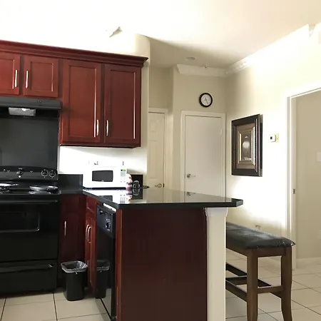 Villa Corporate 2 Bedroom Suite Furnished Condo-3